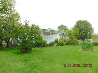 8412 Bluff Springs Rd, Smithville, TN 37166
