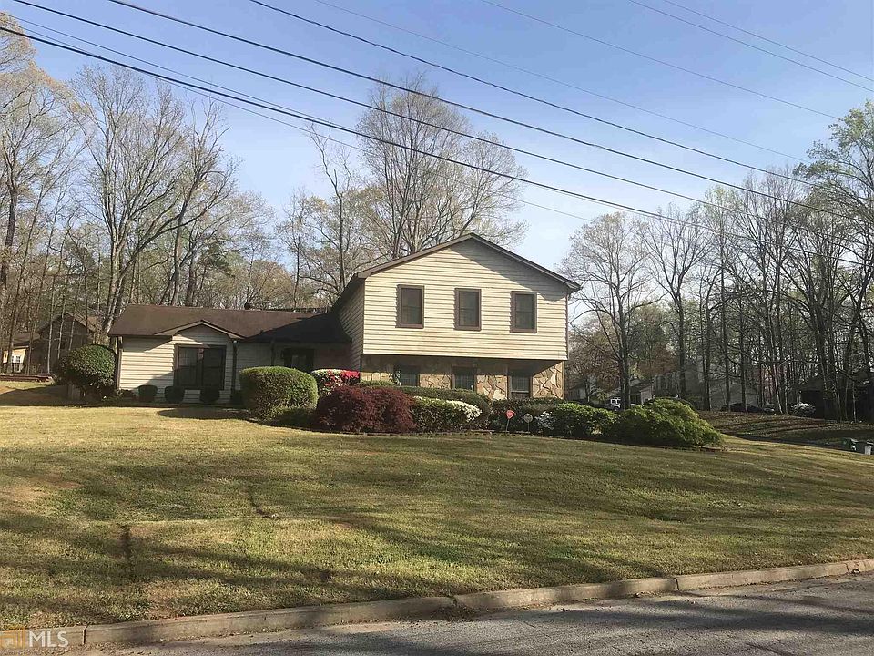 1st image of 984 Lost Creek Cir