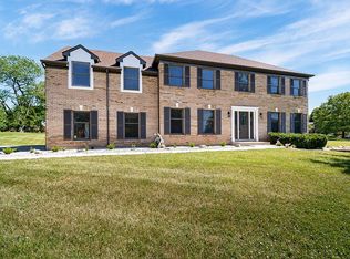 7506 Falls Ridge Ln, West Chester, OH 45069
