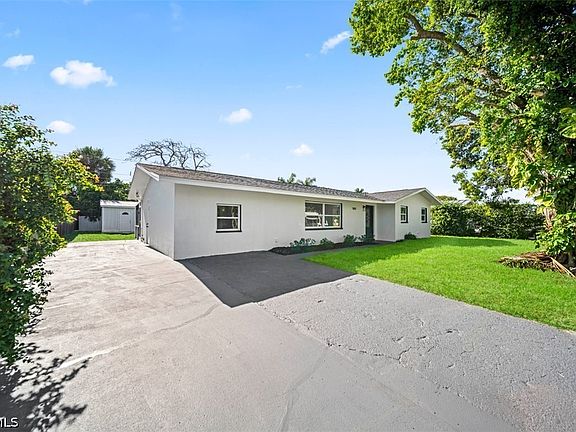 3rd image of 5551 Sunrise Dr