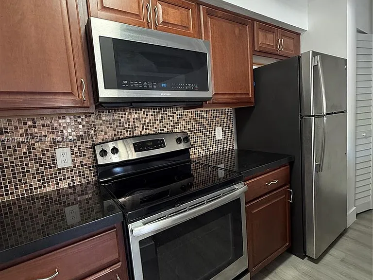 510 S Park Rd #2310 — Photo 10