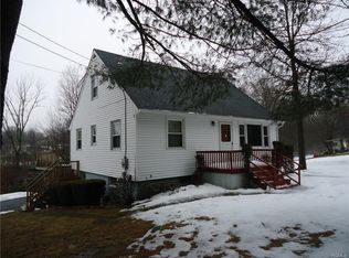 83 Church St, Plattekill, NY 12589
