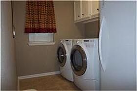 5th image of 108 Lassiter Ln