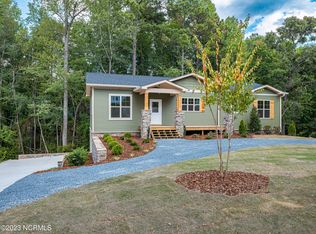 185 Canter Ln, Pinehurst, NC 28374