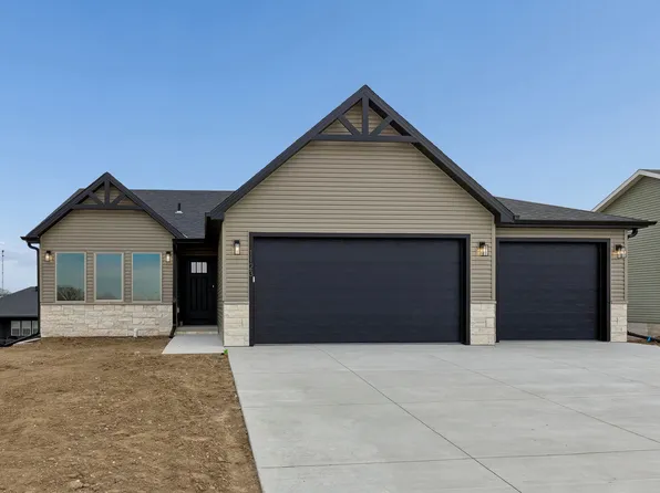 1474 S 9th St, Ashland, NE 68003