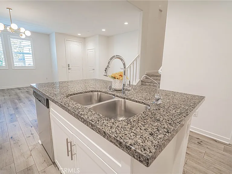 28706 Jardineras — Photo 13