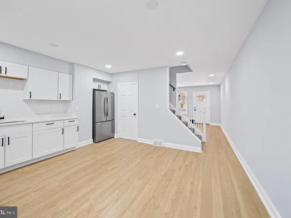 1150 Monroe Cir, Baltimore, MD 21225