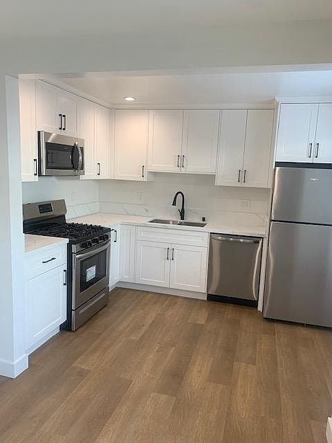1st image of 3649 Midvale Ave APT 9
