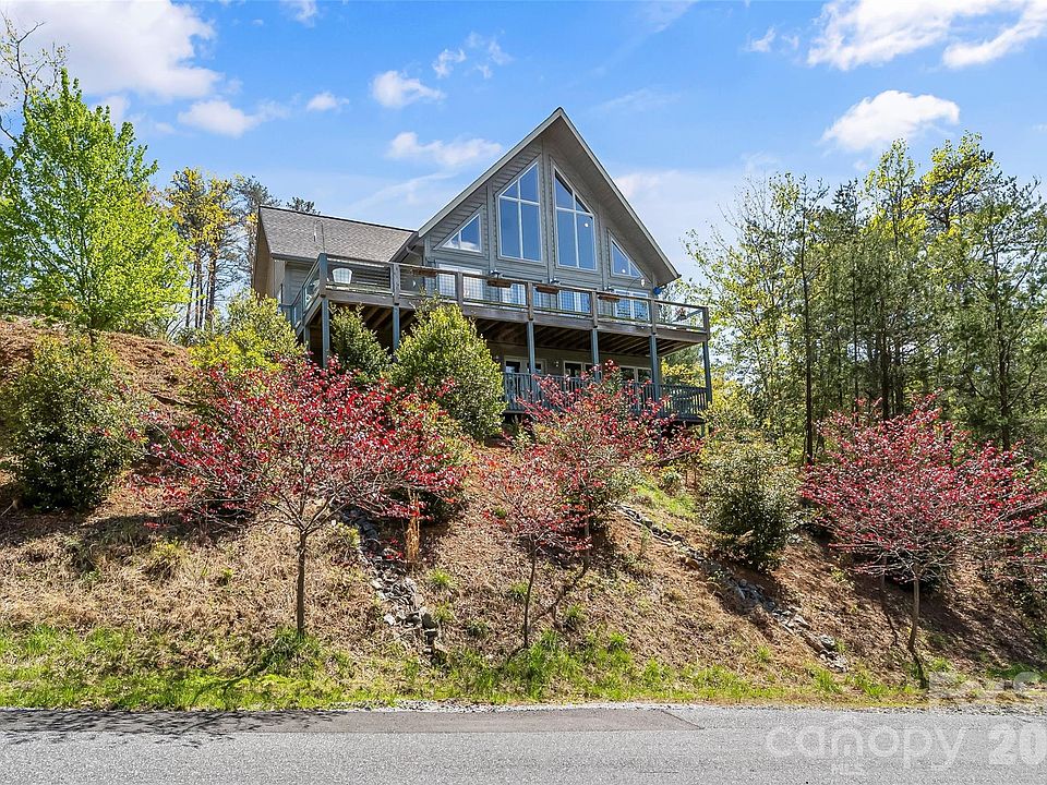 1st image of 521 Waters Edge Dr