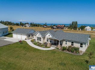 82 Arbor Ln, Sequim, WA 98382