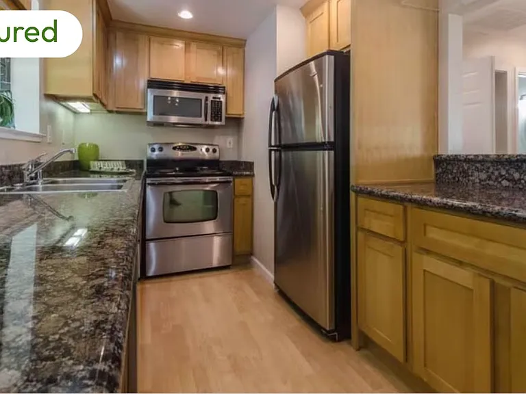 2827 Monument Blvd #24 — Photo 5
