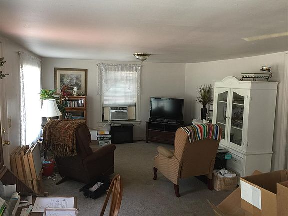 5th image of 803 Tenery St