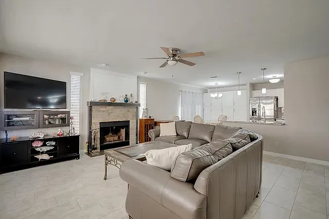 10925 E Hope Dr — Photo 8