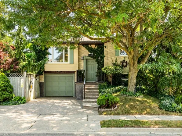 559 Halberstadt Cir, Cambridge, ON N3H 5J5