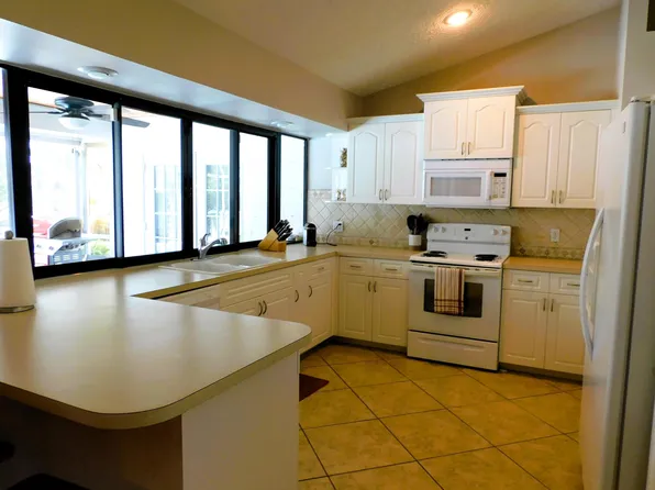 1101 SW Alcantarra Boulevard, Port St Lucie, FL 34953