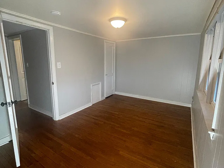 839 Union St — Photo 6
