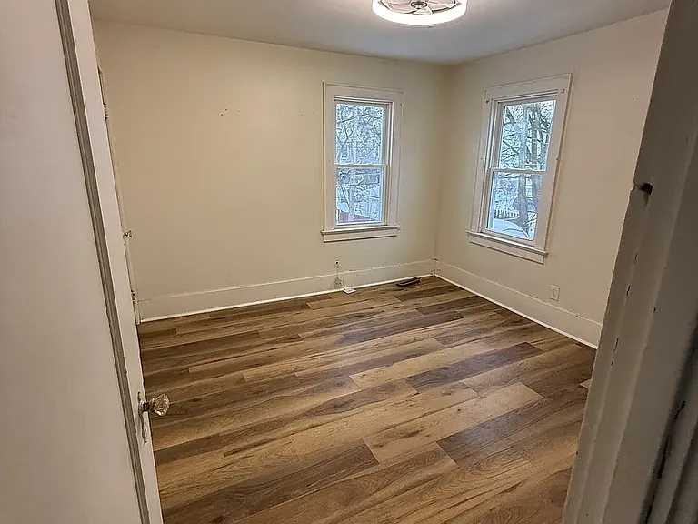 467 Benton St #2 — Photo 8