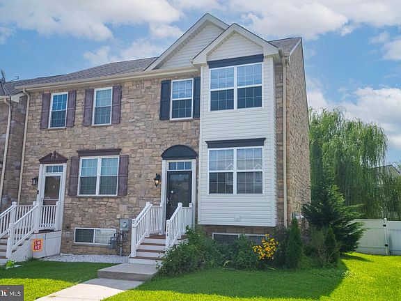 2nd image of 114 Vince Dr