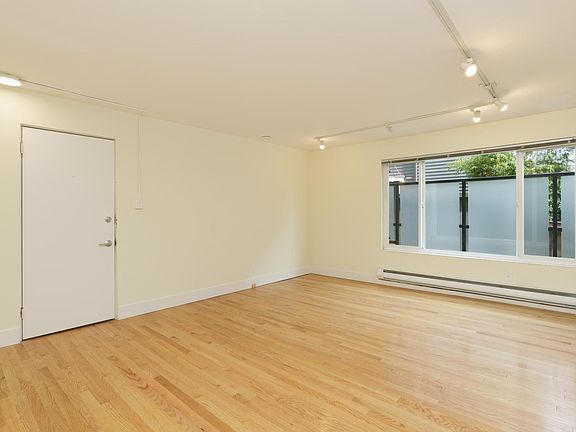 3rd image of 1014 5th Ave N APT 31