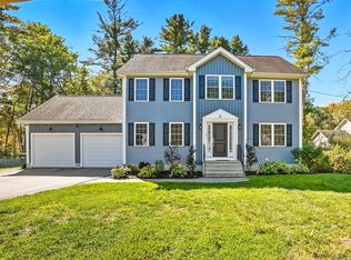 87 Wood St, Hopkinton, MA 01748