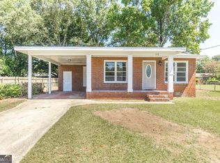 110 Athens St, Warner Robins, GA 31088