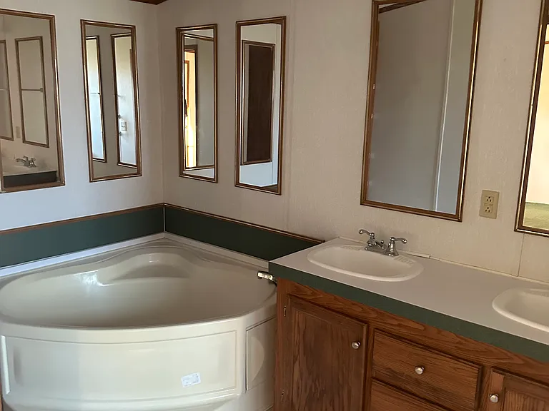 149 County Road 2630 — Photo 7