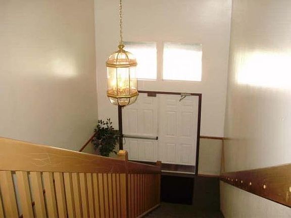 5th image of 55 Broadmeadows Blvd APT 210