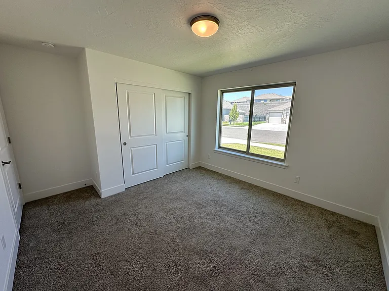 6419 W 32nd Ave — Photo 15