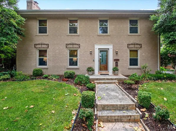 7337 Teasdale Ave, Saint Louis, MO 63130
