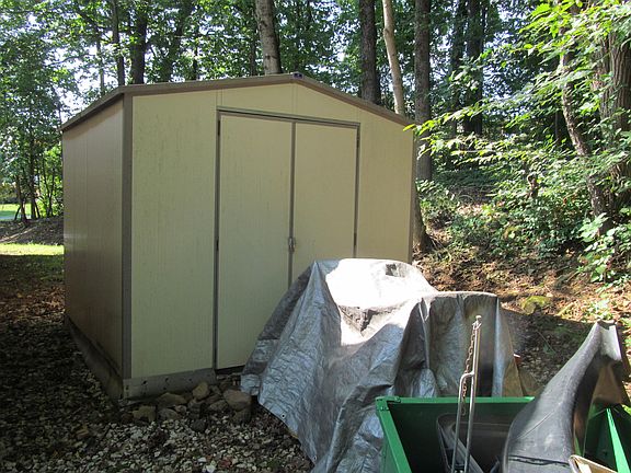 5th image of 43 Barkwood Ln