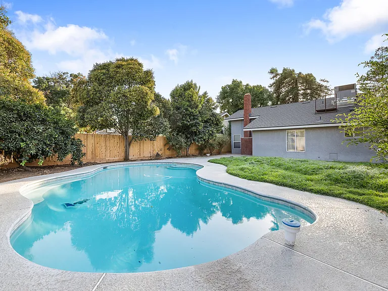 1300 S Atwood Ct — Photo 34