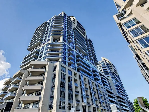 9201 Yonge St #802, Richmond Hill, ON L4C 1H9