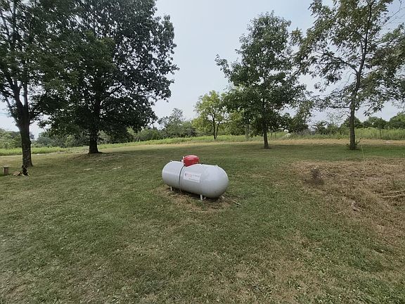 29th image of 2700 Westbrook Drive