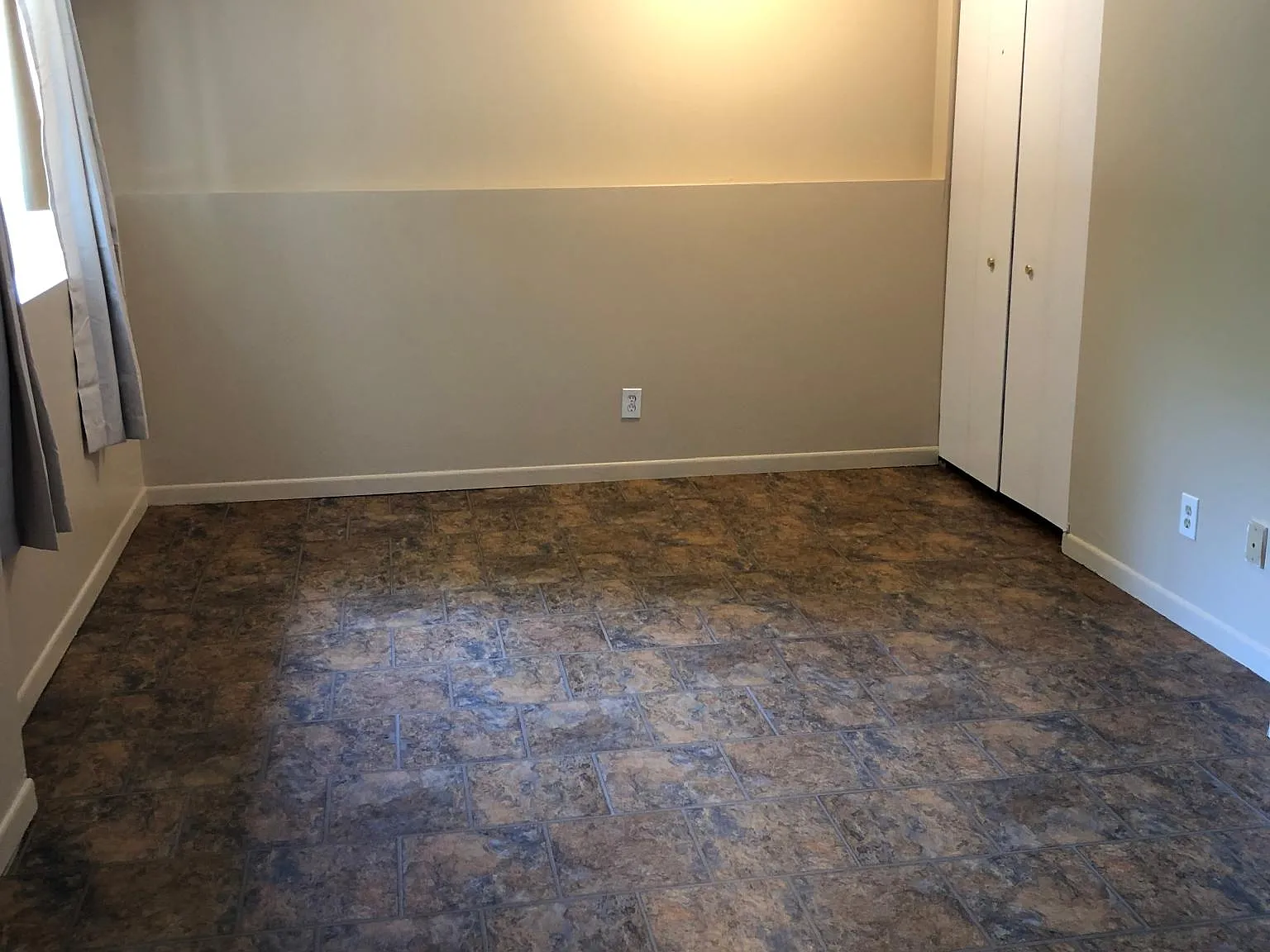 6 bed, $5,100 — Photo 4