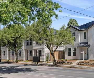 6665 N Fessenden St #23, Portland, OR, 97203
