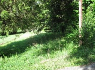 Gene Dr, Madisonville, TN 37354