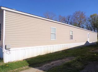 500 W Warnock St, Princeton, IN 47670