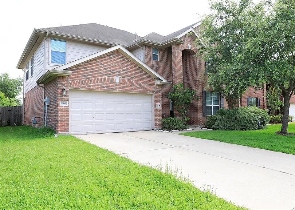 1st image of 9518 Sedge Wren Ct