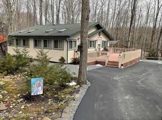 2035 Beaver Run Rd, Pocono Lake, PA 18347