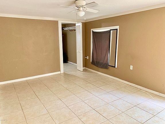 3rd image of 344 Pine Ave