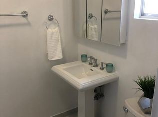 5228 Hermitage Ave, Valley Village, CA 91607