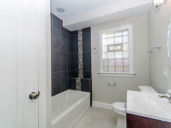 5th image of 10512 S Eggleston Ave