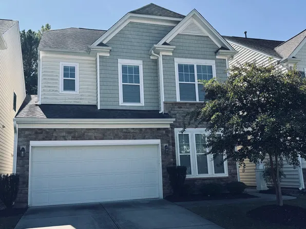 609 Finnbar Dr, Cary, NC 27519