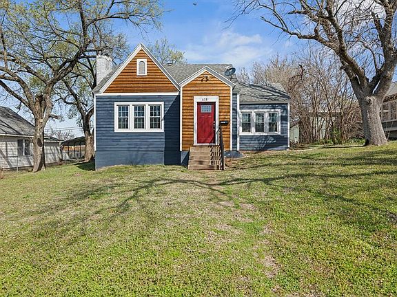 2nd image of 628 Boulder St