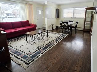 232 N Hamlin Ave, Park Ridge, IL 60068