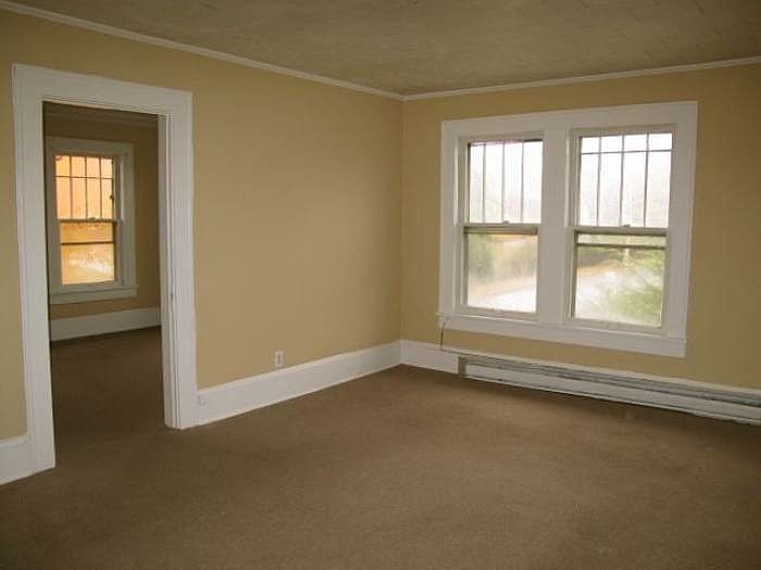 Living Room Photo 1