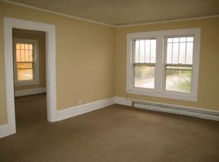 1311 N Roan St APT 2, Johnson City, TN 37601