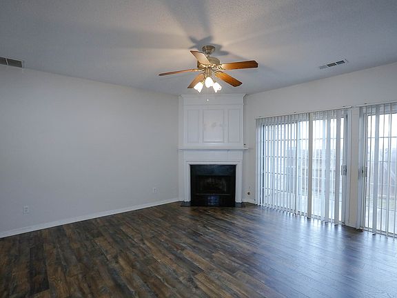 3rd image of 4645 Valais Ct Unit 46