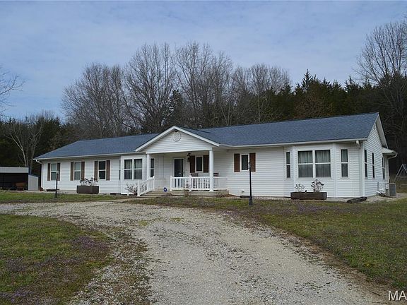 3rd image of 222 Scanland Farm Rd