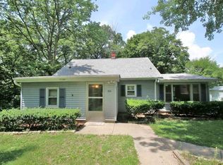 321 High St, Creve Coeur, IL